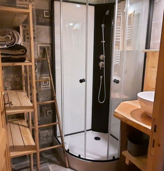 photo 12 Owner direct vacation rental Les Orres chalet Provence-Alpes-Cte d'Azur Hautes-Alpes Washing facilities