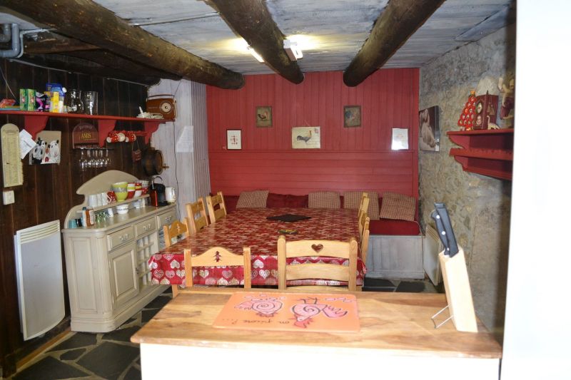 photo 6 Owner direct vacation rental Luchon Superbagneres chalet Midi-Pyrnes Haute Garonne Dining room