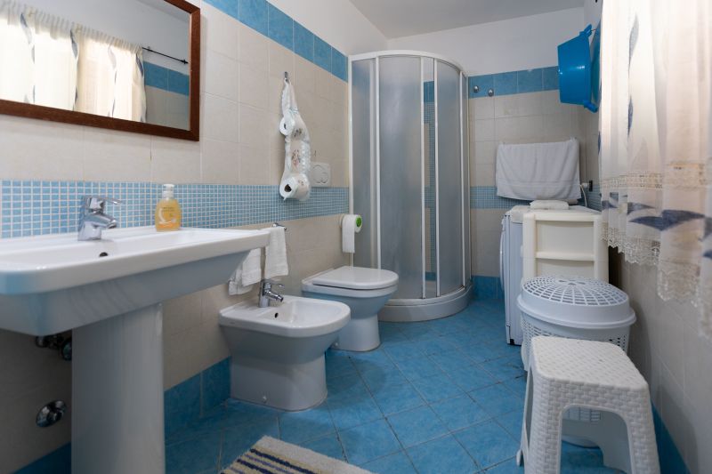 photo 8 Owner direct vacation rental Avola appartement Sicily Syracuse Province bathroom