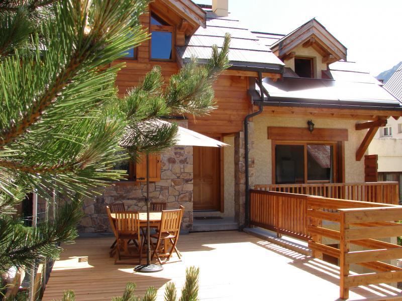 photo 0 Owner direct vacation rental Montgenvre chalet Provence-Alpes-Cte d'Azur Hautes-Alpes Outside view