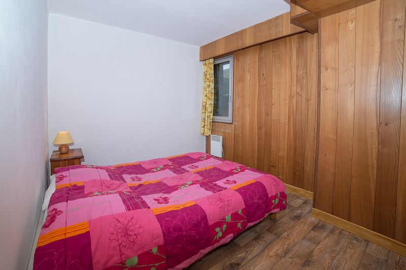 photo 4 Owner direct vacation rental Orcires Merlette appartement Provence-Alpes-Cte d'Azur Hautes-Alpes bedroom 1
