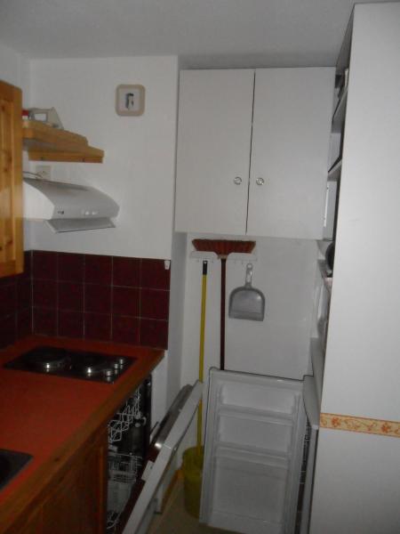 photo 3 Owner direct vacation rental Barges appartement Midi-Pyrnes Hautes-Pyrnes Kitchenette