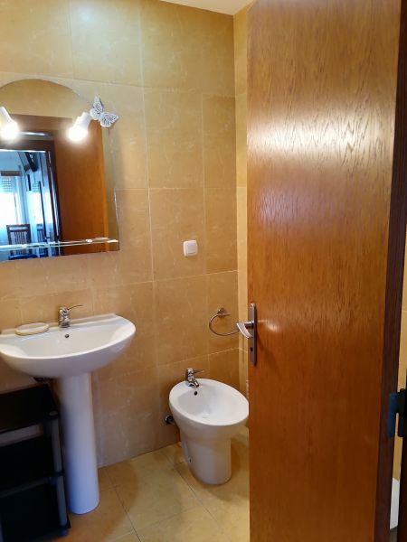 photo 15 Owner direct vacation rental Praia da Rocha appartement Algarve  bathroom 2