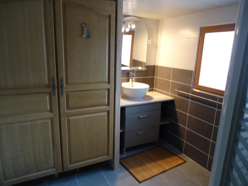 photo 11 Owner direct vacation rental Les Angles chalet Languedoc-Roussillon Pyrnes-Orientales Washing facilities 2