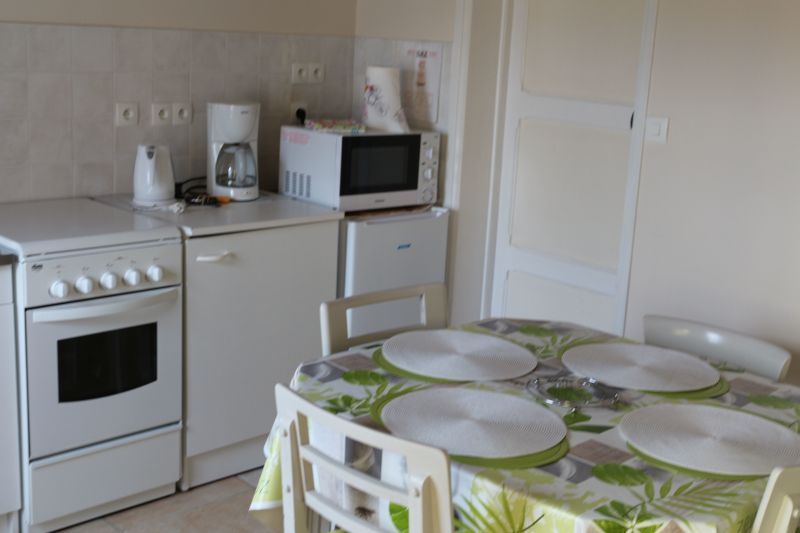 photo 2 Owner direct vacation rental Wissant gite Nord-Pas de Calais Pas de Calais Summer kitchen