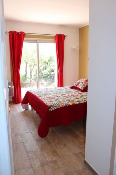 photo 9 Owner direct vacation rental Saint Rmy de Provence maison Provence-Alpes-Cte d'Azur Bouches du Rhne bedroom 1