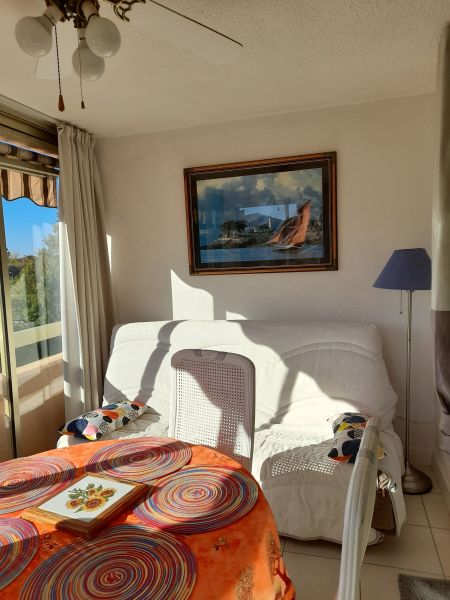 photo 15 Owner direct vacation rental La Londe-les-Maures appartement Provence-Alpes-Cte d'Azur Var