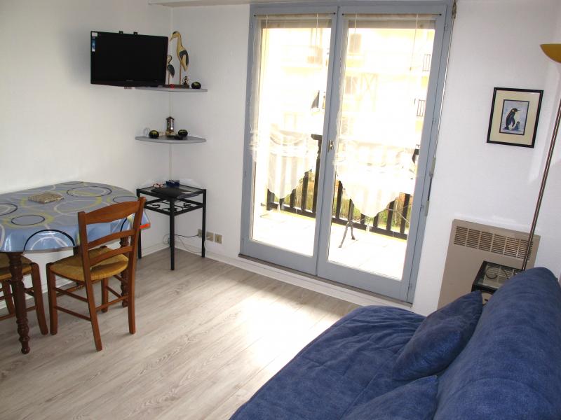 photo 2 Owner direct vacation rental Cabourg appartement Basse-Normandie Calvados Sitting room