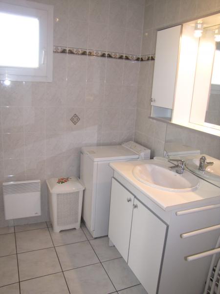 photo 23 Owner direct vacation rental Biarritz studio Aquitaine Pyrnes-Atlantiques bathroom