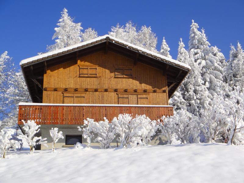 photo 0 Owner direct vacation rental Les Carroz d'Araches chalet Rhone-Alps Haute-Savoie Outside view