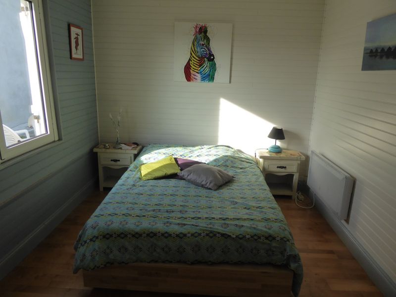 photo 7 Owner direct vacation rental Soulac villa Aquitaine Gironde bedroom 2