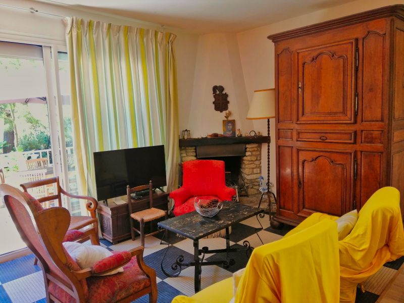 photo 10 Owner direct vacation rental Soulac villa Aquitaine Gironde Living room 1