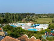 Talmont-Saint-Hilaire swimming pool holiday rentals: appartement no. 7129