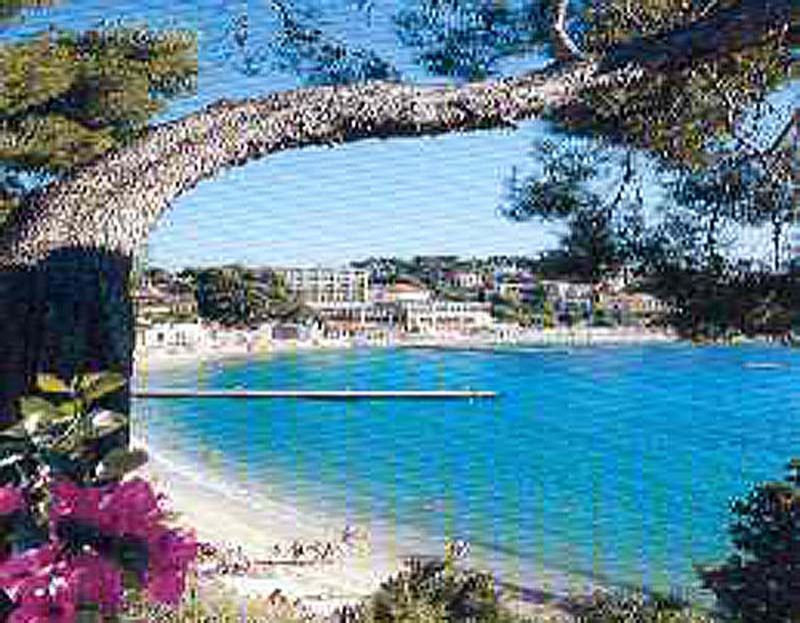 photo 11 Owner direct vacation rental Bandol appartement Provence-Alpes-Cte d'Azur Var Beach