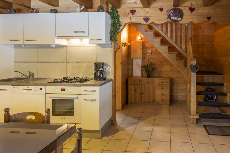 photo 8 Owner direct vacation rental Annecy chalet Rhone-Alps Haute-Savoie Open-plan kitchen