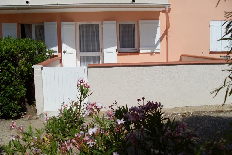 photo 2 Owner direct vacation rental Saint Cyprien Plage studio Languedoc-Roussillon Pyrnes-Orientales Outside view