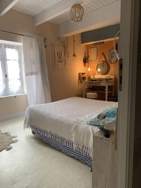 photo 14 Owner direct vacation rental Audierne gite Brittany Finistre bedroom 2