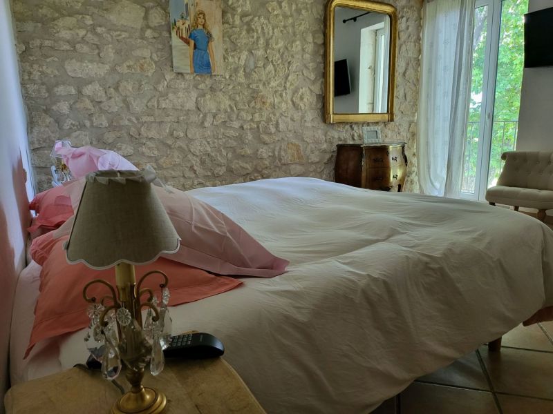 photo 22 Owner direct vacation rental Isle sur la Sorgue maison Provence-Alpes-Cte d'Azur Vaucluse bedroom