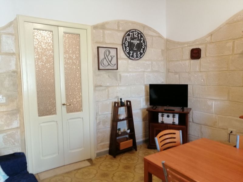 photo 13 Owner direct vacation rental Torre Lapillo maison Puglia Lecce Province Dining room
