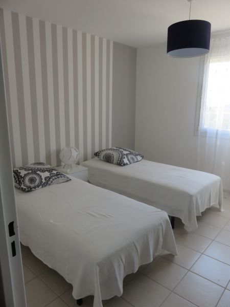 photo 9 Owner direct vacation rental Le Lavandou appartement Provence-Alpes-Cte d'Azur Var bedroom 2