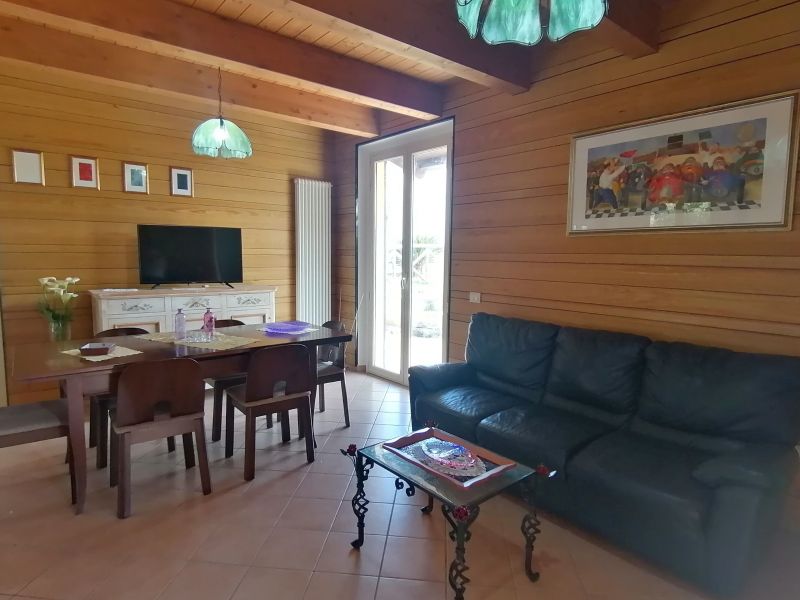 photo 18 Owner direct vacation rental Marotta maison Marche Pesaro Urbino Province Living room