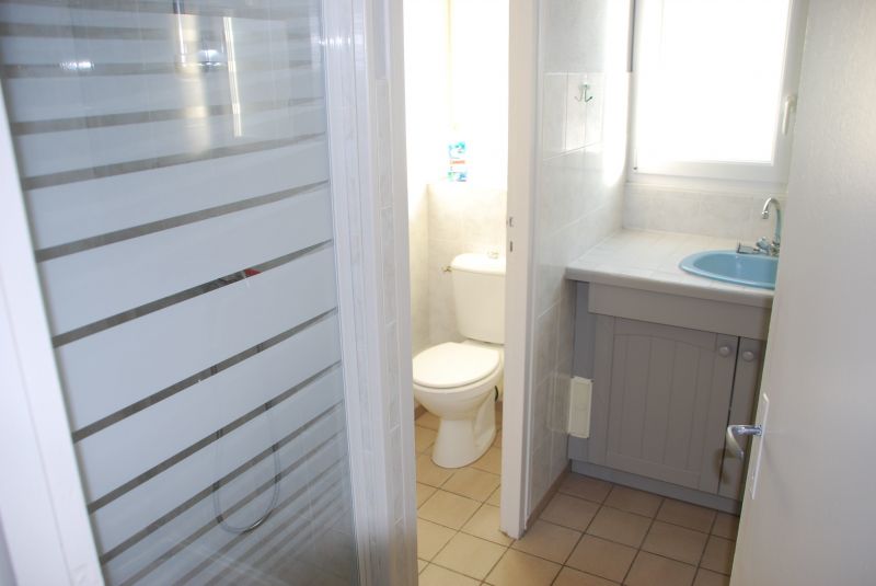 photo 6 Owner direct vacation rental Berck-Plage appartement Nord-Pas de Calais Pas de Calais Washing facilities