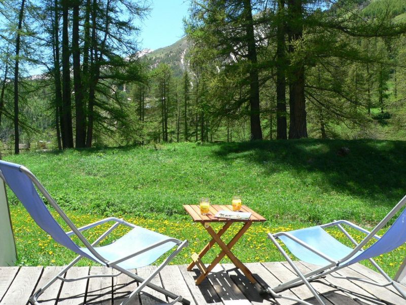photo 0 Owner direct vacation rental La Foux d'Allos studio Provence-Alpes-Cte d'Azur Alpes de Haute-Provence Terrace
