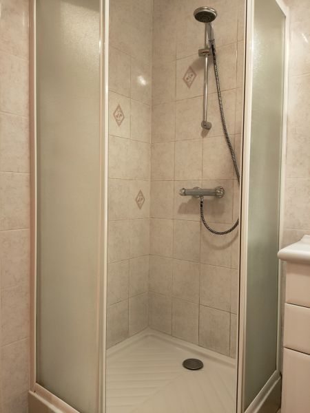 photo 11 Owner direct vacation rental Foncine le Haut gite Franche-Comt Jura bathroom