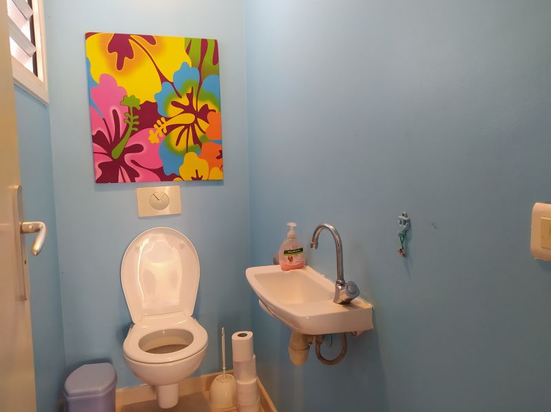 photo 9 Owner direct vacation rental Papeete appartement   Sep. WC