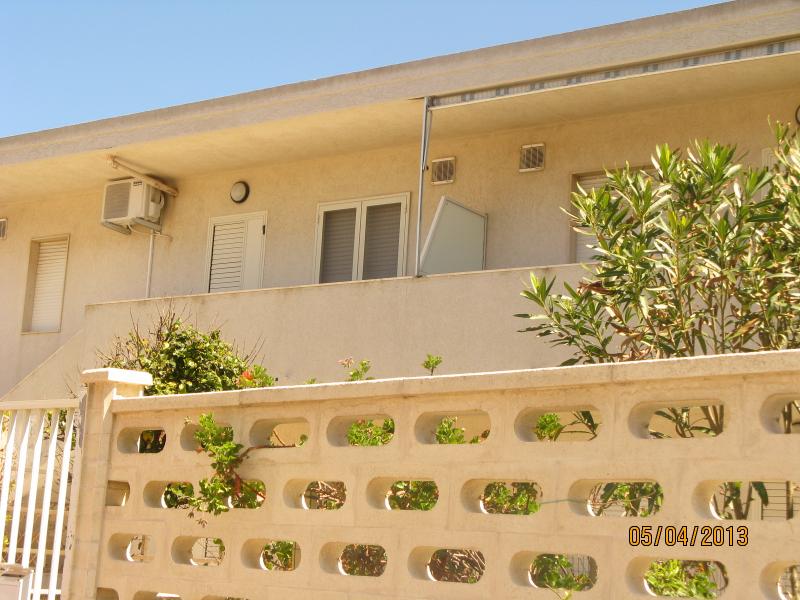 photo 10 Owner direct vacation rental Punta Secca appartement Sicily Ragusa Province Outside view