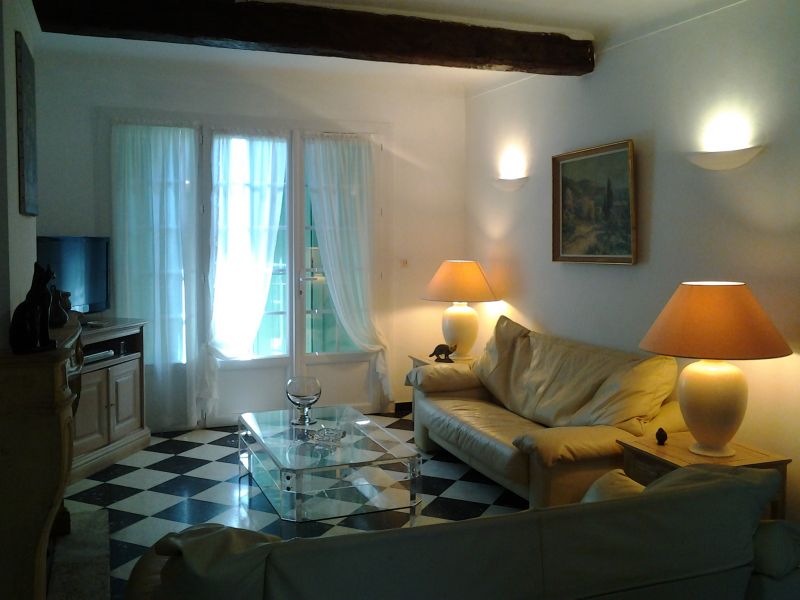 photo 8 Owner direct vacation rental Saint Tropez appartement Provence-Alpes-Cte d'Azur Var Sitting room