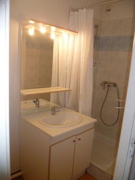 photo 9 Owner direct vacation rental Valloire appartement Rhone-Alps Savoie Washing facilities