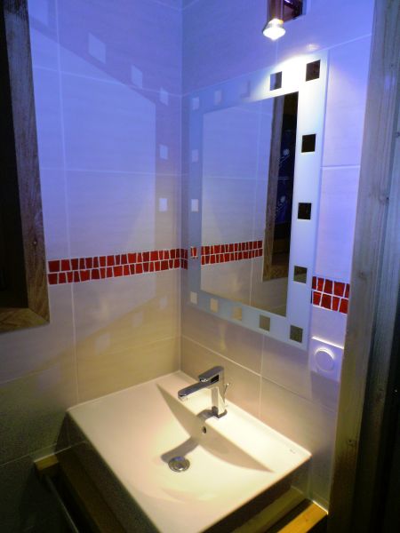 photo 6 Owner direct vacation rental Valloire appartement Rhone-Alps Savoie bathroom