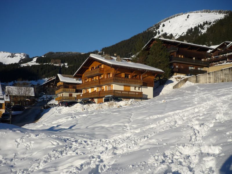 photo 5 Owner direct vacation rental Chtel appartement Rhone-Alps Haute-Savoie Outside view