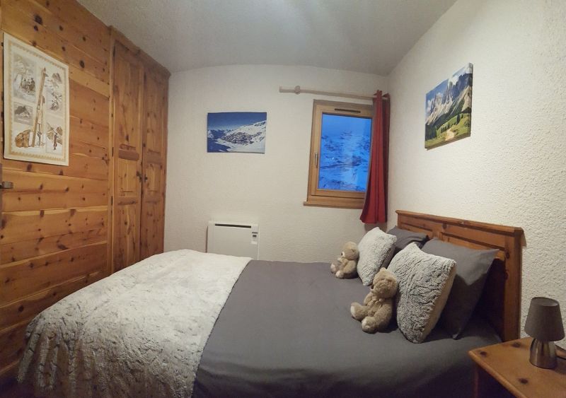 photo 18 Owner direct vacation rental Val Thorens appartement Rhone-Alps Savoie bedroom 3