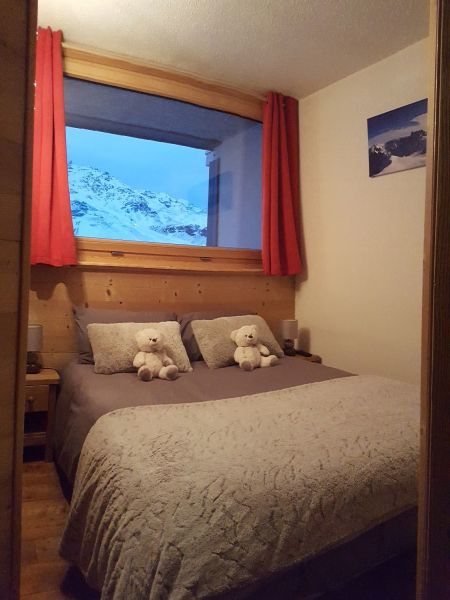 photo 16 Owner direct vacation rental Val Thorens appartement Rhone-Alps Savoie bedroom 2