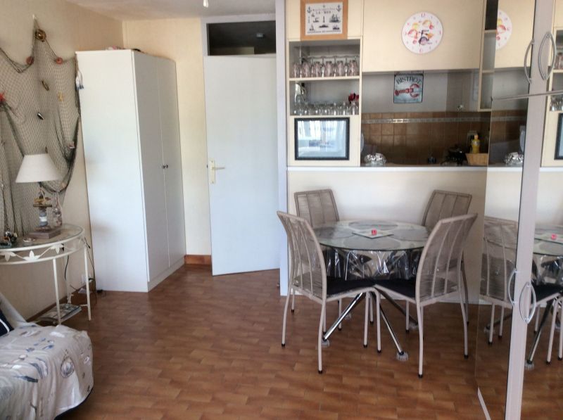 photo 10 Owner direct vacation rental Port Camargue studio Languedoc-Roussillon Gard Dining room