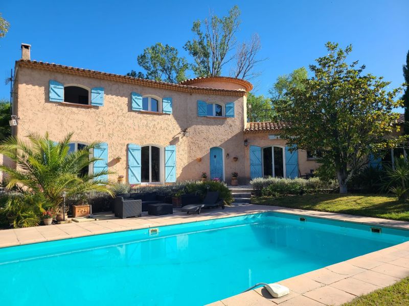 photo 0 Owner direct vacation rental Le Beausset villa Provence-Alpes-Cte d'Azur Var Swimming pool