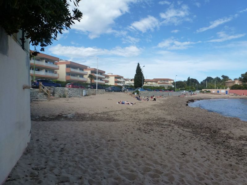 photo 6 Owner direct vacation rental Saint Raphael appartement Provence-Alpes-Cte d'Azur  Beach