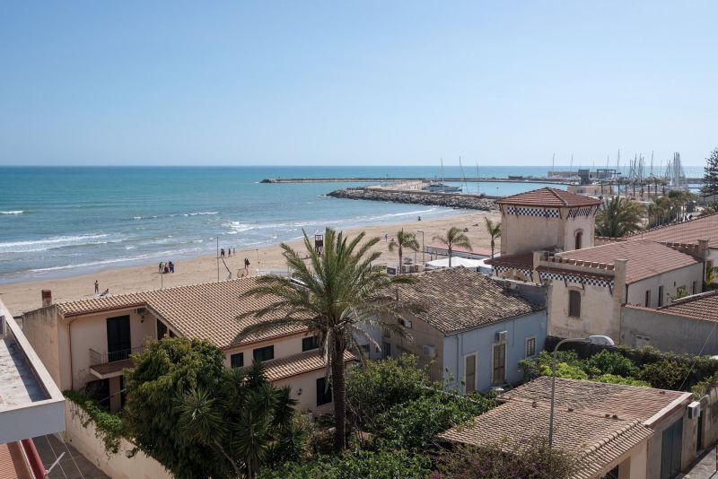 photo 13 Owner direct vacation rental Marina di Ragusa appartement Sicily Ragusa Province View from terrace