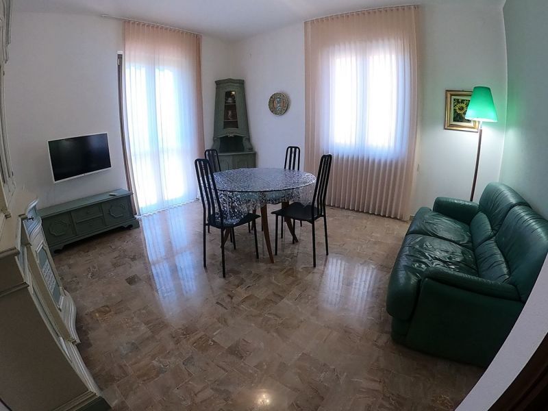 photo 4 Owner direct vacation rental Albisola Superiore appartement Liguria Savona Province Living room