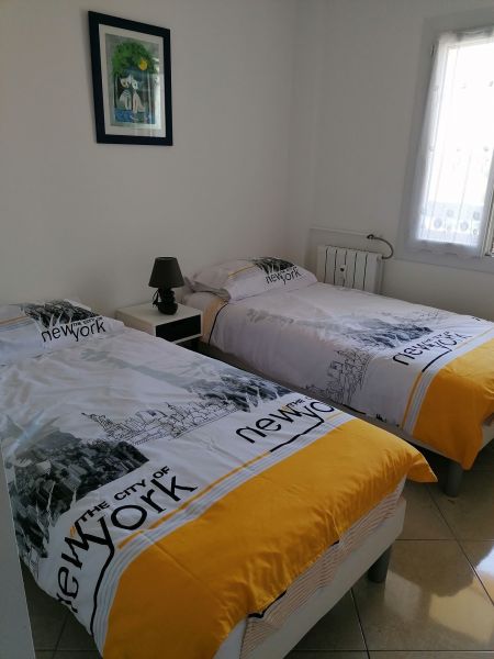 photo 6 Owner direct vacation rental Frjus appartement Provence-Alpes-Cte d'Azur Var bedroom 2