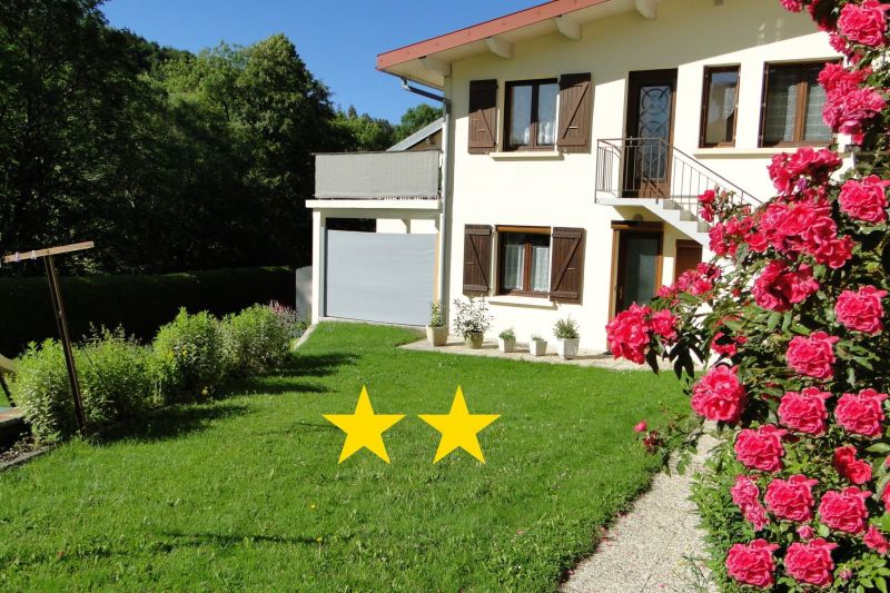 photo 0 Owner direct vacation rental Foncine le Haut gite Franche-Comt Jura Hall