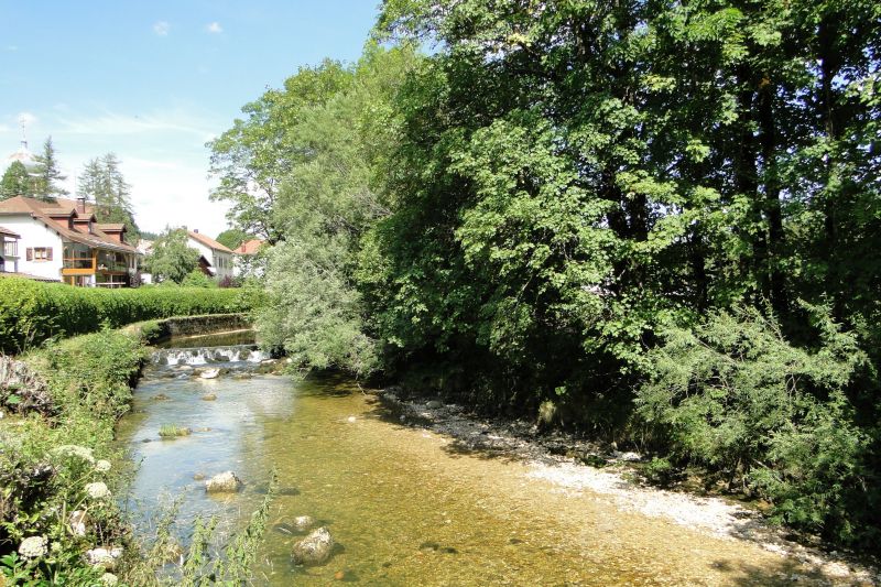 photo 2 Owner direct vacation rental Foncine le Haut gite Franche-Comt Jura Outside view