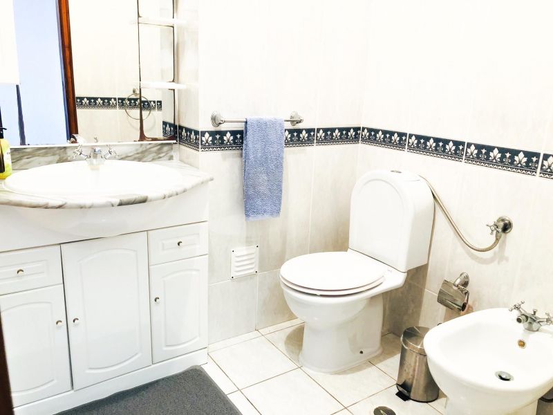 photo 17 Owner direct vacation rental Praia da Rocha appartement Algarve  bathroom