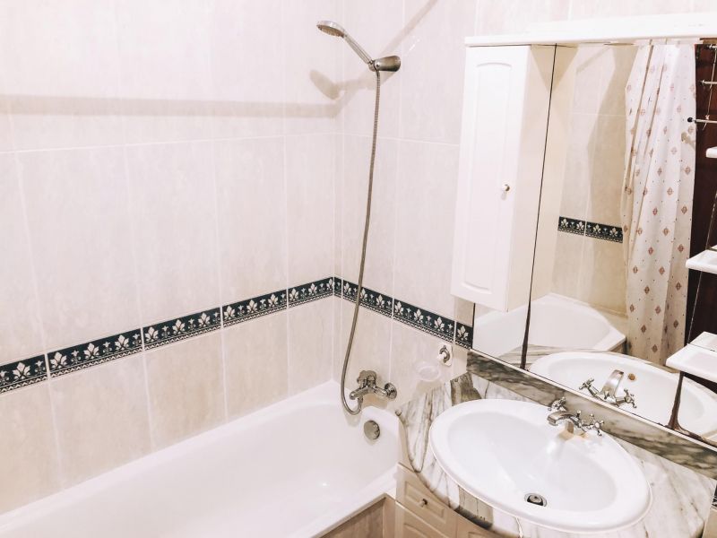 photo 18 Owner direct vacation rental Praia da Rocha appartement Algarve  bathroom