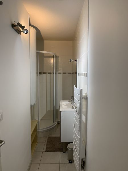 photo 5 Owner direct vacation rental Besse - Super Besse appartement Auvergne Puy-de-Dme bathroom