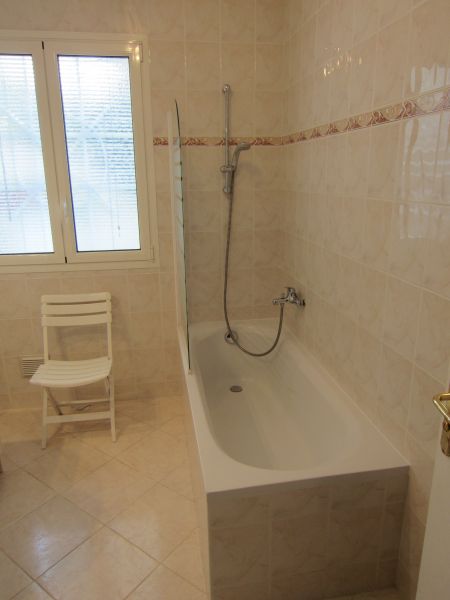 photo 15 Owner direct vacation rental Nice appartement Provence-Alpes-Cte d'Azur Alpes-Maritimes bathroom