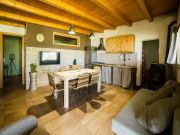 Chieti Province holiday rentals for 8 people: maison no. 104190