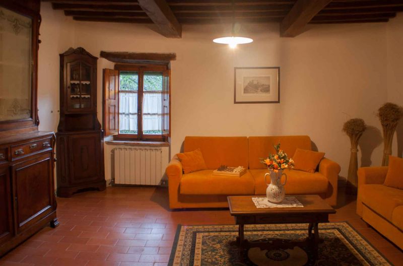 photo 3 Owner direct vacation rental Siena gite Tuscany Siena Sitting room